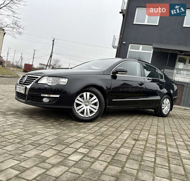 Седан Volkswagen Passat 2009 в Львове