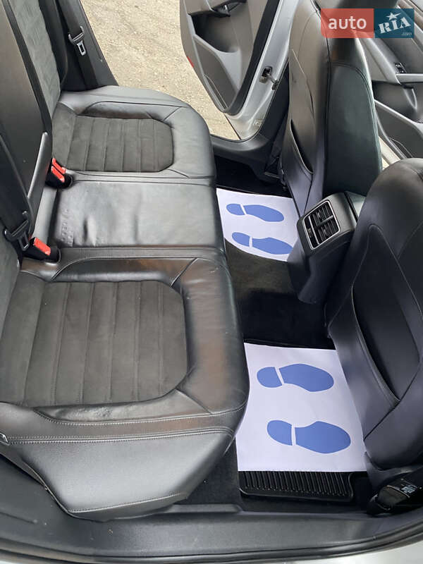 Седан Volkswagen Passat 2013 в Києві фото 23 Седан Volkswagen Passat 2013 в Києві