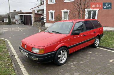 Универсал Volkswagen Passat 1990 в Черновцах
