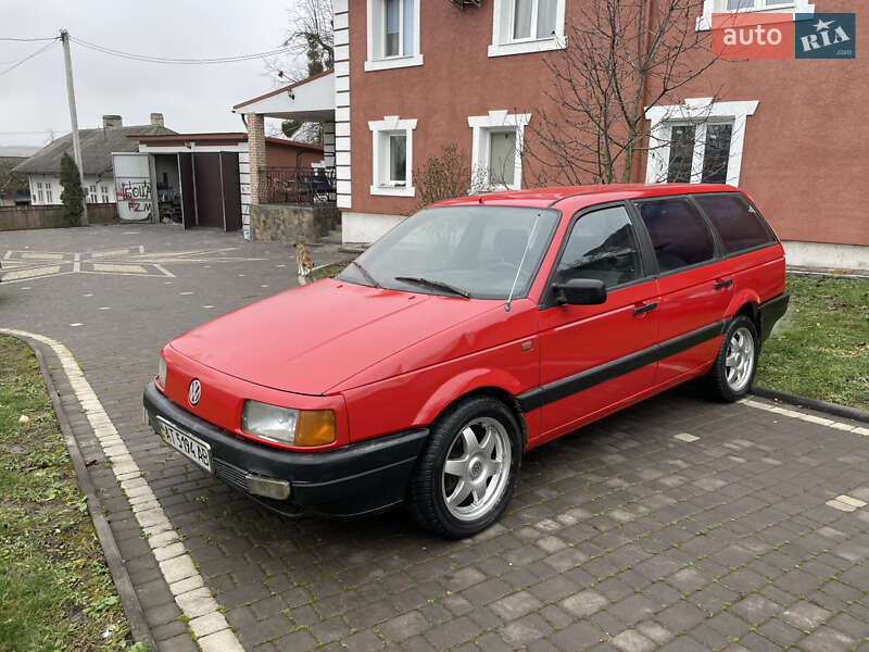 Универсал Volkswagen Passat 1990 в Черновцах