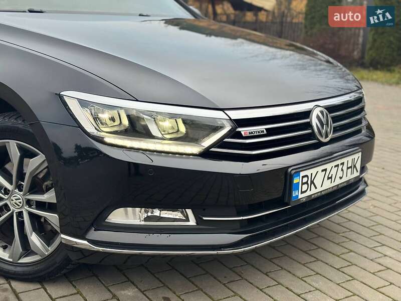 Универсал Volkswagen Passat 2015 в Ровно