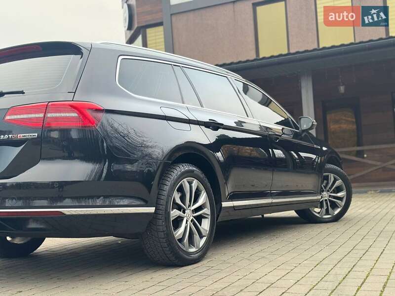 Универсал Volkswagen Passat 2015 в Ровно