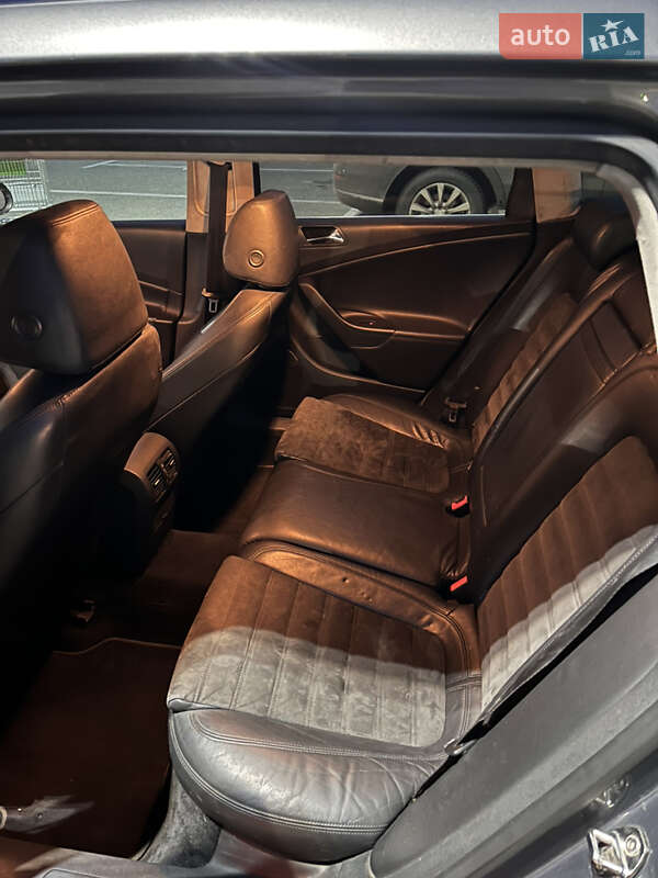 Універсал Volkswagen Passat 2008 в Києві