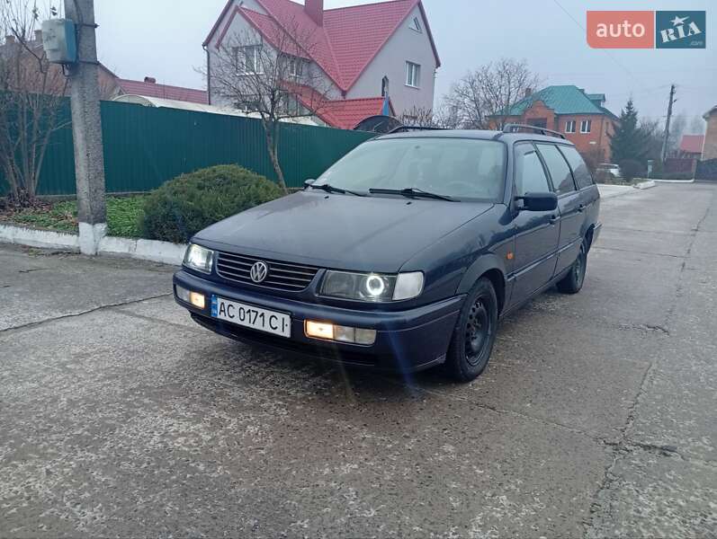 Volkswagen Passat 1995 Volkswagen Passat 1995