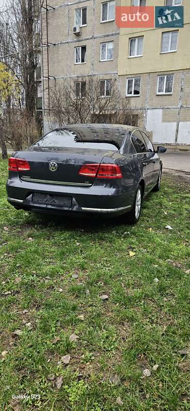 Седан Volkswagen Passat 2014 в Киеве фото 6 Седан Volkswagen Passat 2014 в Киеве