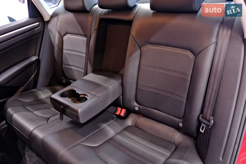 Седан Volkswagen Passat 2017 в Одесі фото 36 Седан Volkswagen Passat 2017 в Одесі