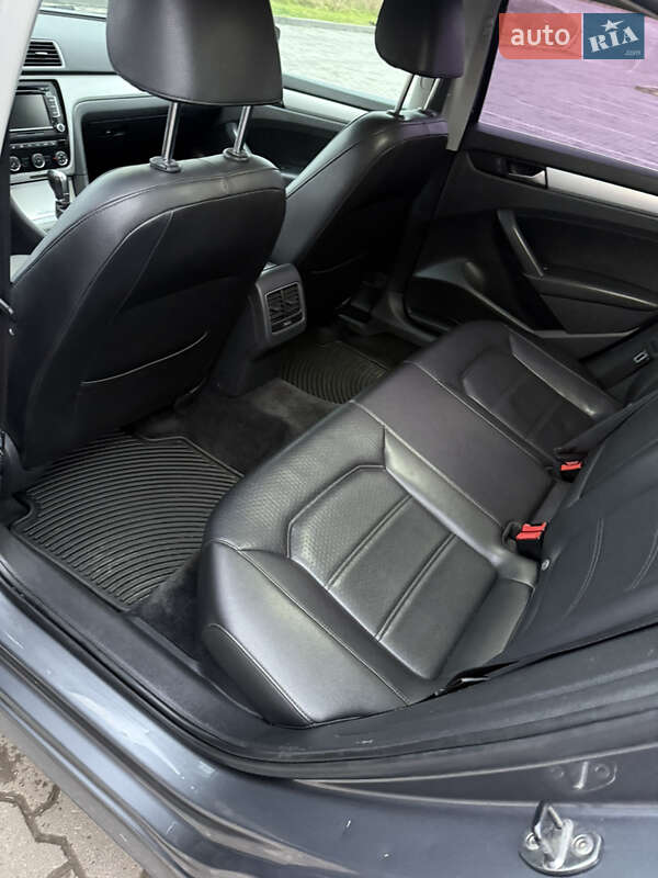 Седан Volkswagen Passat 2013 в Буську фото 11 Седан Volkswagen Passat 2013 в Буську