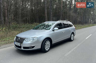 Универсал Volkswagen Passat 2008 в Луцке
