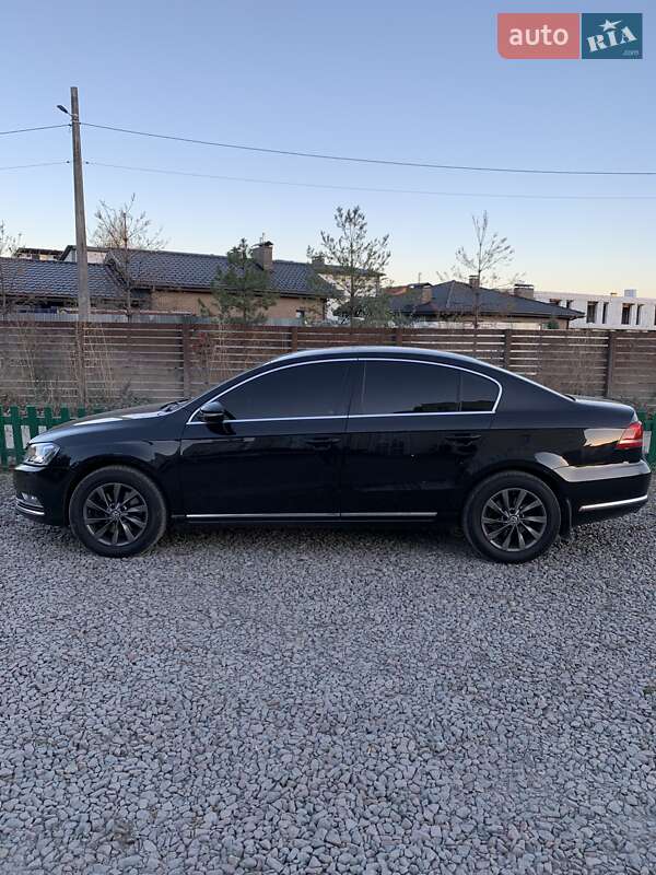 Volkswagen Passat 2012 Volkswagen Passat 2012