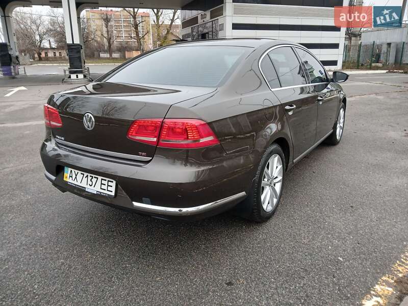 Седан Volkswagen Passat 2013 в Харкові фото 3 Седан Volkswagen Passat 2013 в Харкові