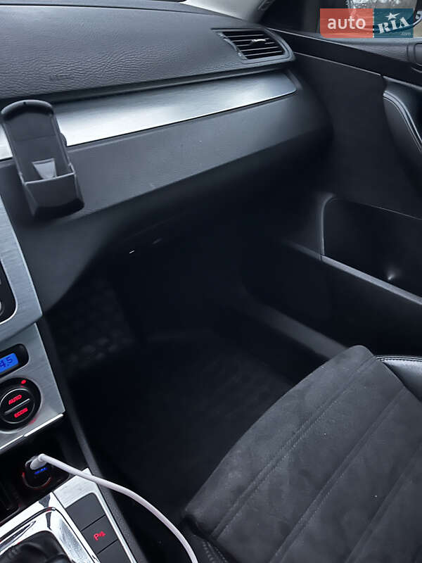 Универсал Volkswagen Passat 2007 в Киеве