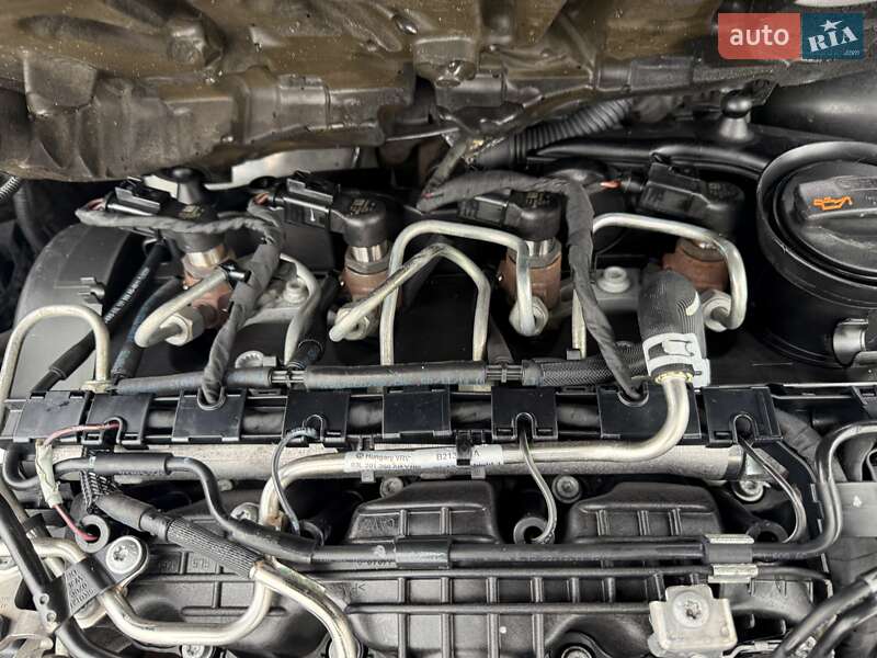 Универсал Volkswagen Passat 2012 в Ужгороде фото 40 Универсал Volkswagen Passat 2012 в Ужгороде