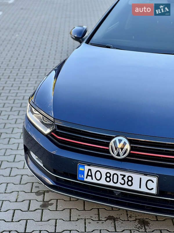 Універсал Volkswagen Passat 2015 в Ужгороді