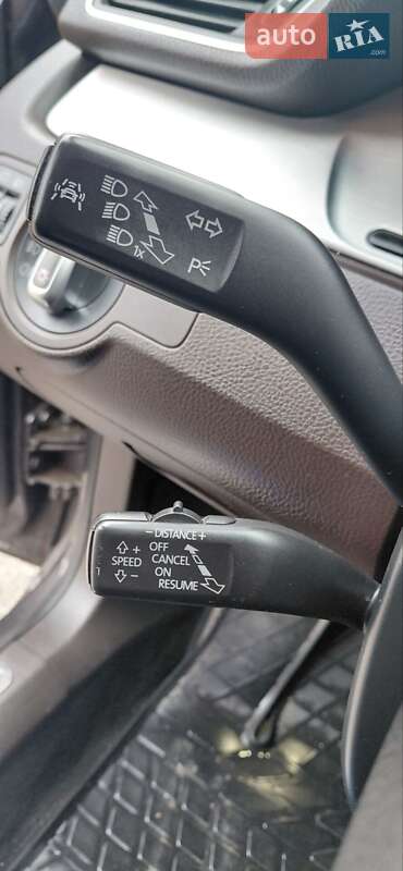 Універсал Volkswagen Passat 2011 в Новій Ушиці