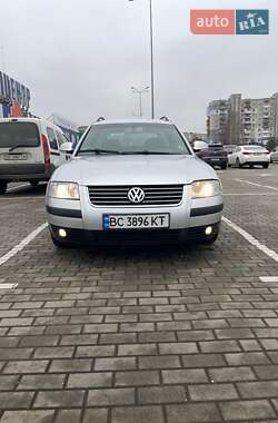 Универсал Volkswagen Passat 2004 в Шептицькому