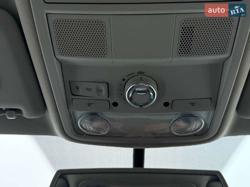 Седан Volkswagen Passat 2014 в Ровно фото 30 Седан Volkswagen Passat 2014 в Ровно