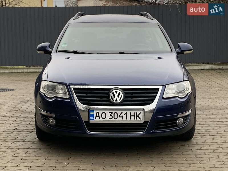 Універсал Volkswagen Passat 2008 в Жовкві