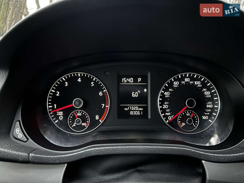 Седан Volkswagen Passat 2015 в Ходореві фото 43 Седан Volkswagen Passat 2015 в Ходореві