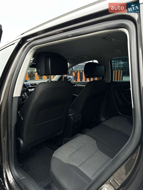 Универсал Volkswagen Passat 2014 в Виннице