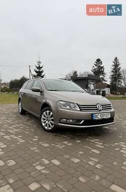 Универсал Volkswagen Passat 2011 в Самборе