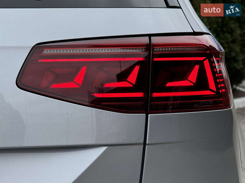 Універсал Volkswagen Passat 2019 в Києві фото 23 Універсал Volkswagen Passat 2019 в Києві