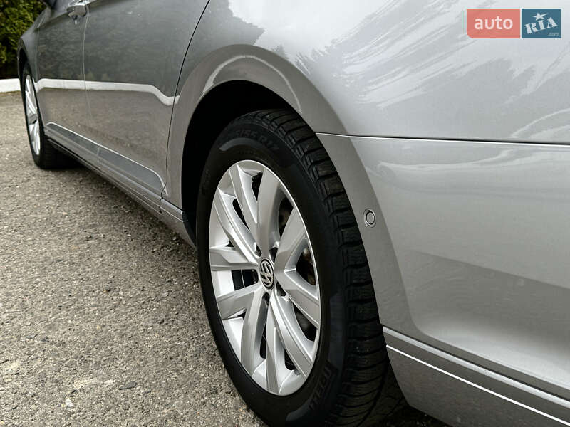 Універсал Volkswagen Passat 2019 в Києві фото 29 Універсал Volkswagen Passat 2019 в Києві