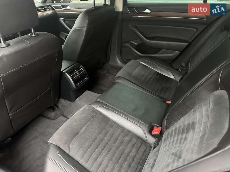 Седан Volkswagen Passat 2015 в Хмельницком фото 15 Седан Volkswagen Passat 2015 в Хмельницком