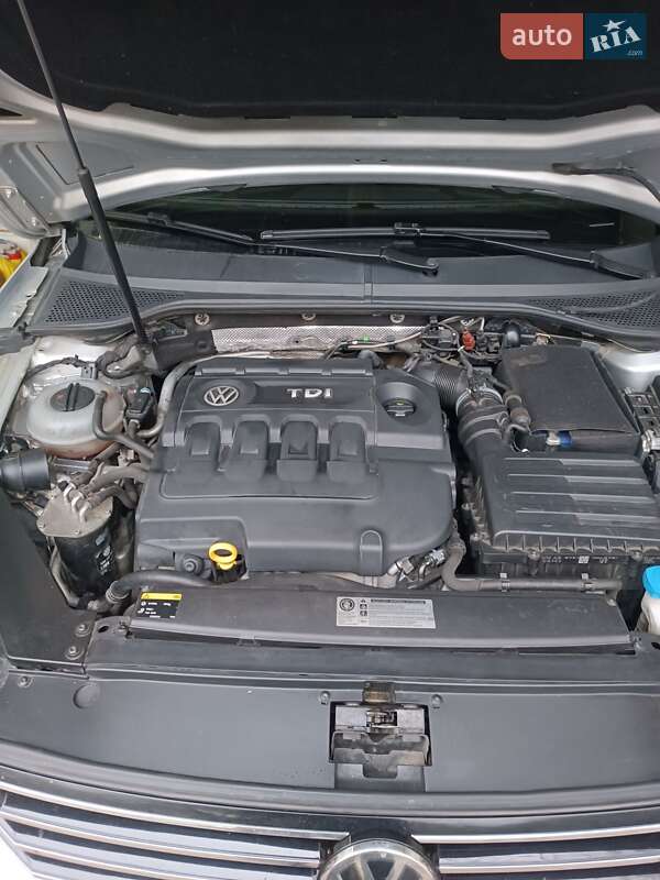 Універсал Volkswagen Passat 2015 в Краснограді