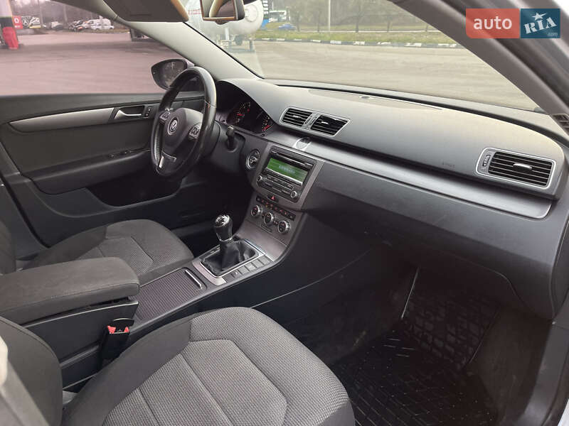 Универсал Volkswagen Passat 2014 в Харькове фото 8 Универсал Volkswagen Passat 2014 в Харькове