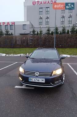 Универсал Volkswagen Passat 2012 в Львове