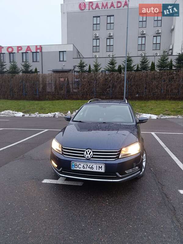 Універсал Volkswagen Passat 2012 в Львові фото Універсал Volkswagen Passat 2012 в Львові