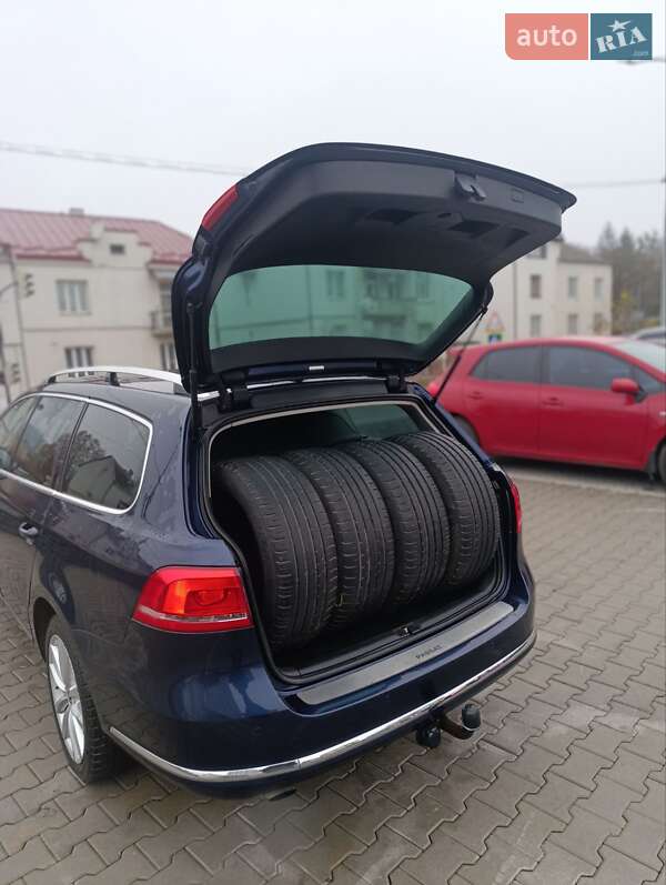 Універсал Volkswagen Passat 2012 в Львові фото 22 Універсал Volkswagen Passat 2012 в Львові