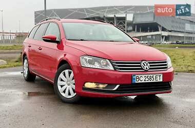 Універсал Volkswagen Passat 2014 в Львові