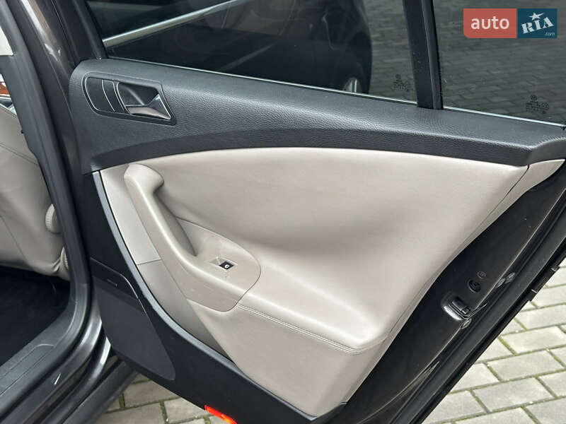 Седан Volkswagen Passat 2006 в Луцьку фото 23 Седан Volkswagen Passat 2006 в Луцьку