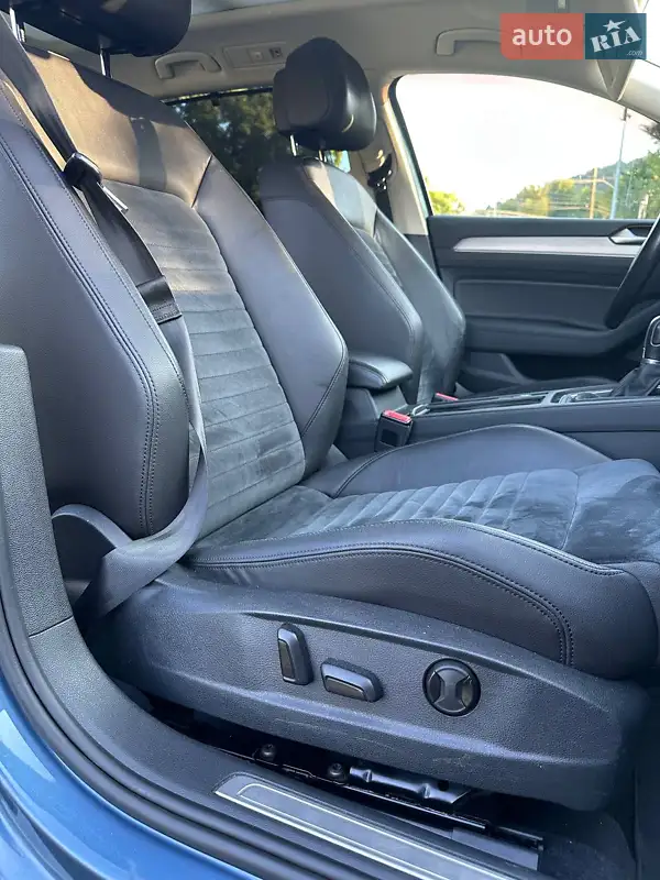 Volkswagen Passat 2015 VIN WVWZZZ3CZFP421493 фото оголошення 15 з 80