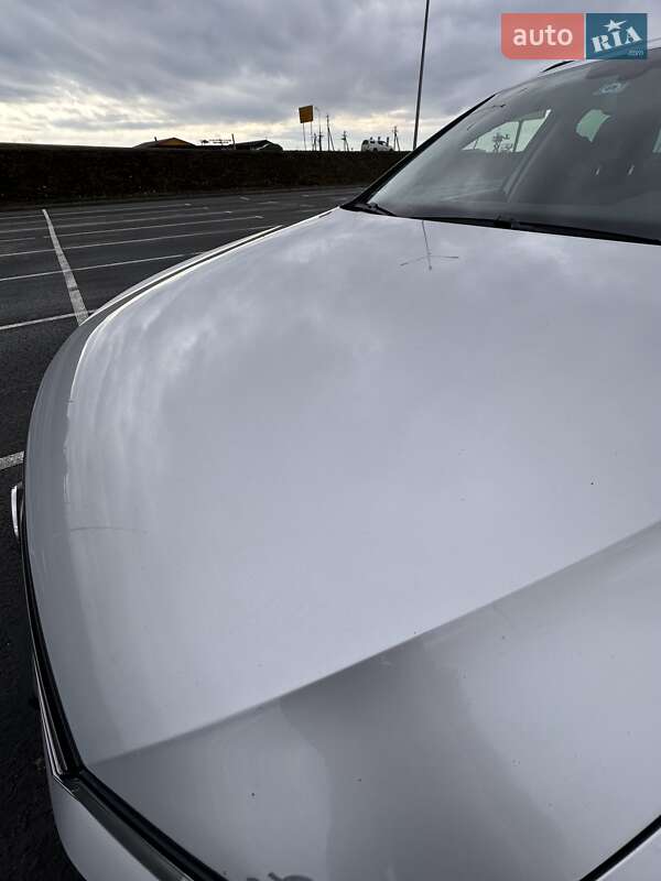 Универсал Volkswagen Passat 2016 в Львове