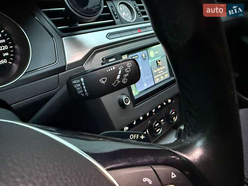 Универсал Volkswagen Passat 2016 в Киеве фото 16 Универсал Volkswagen Passat 2016 в Киеве