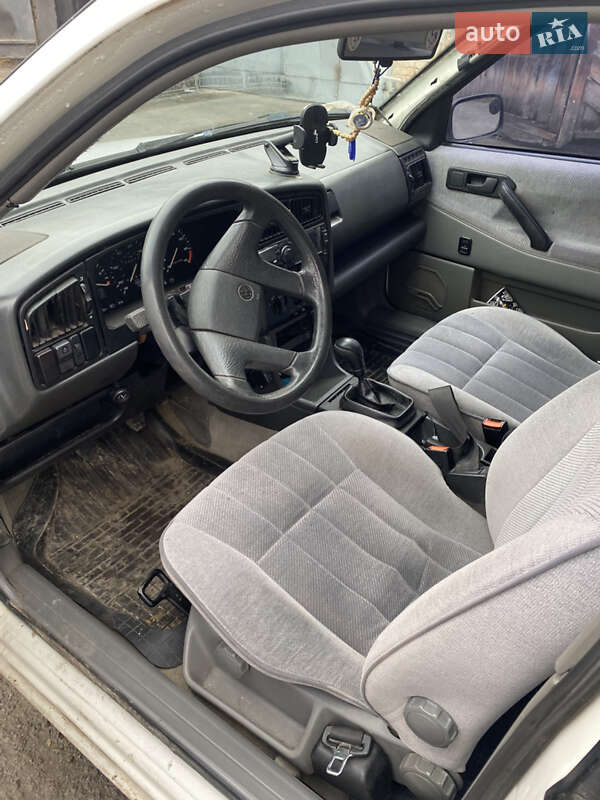 Седан Volkswagen Passat 1991 в Збараже