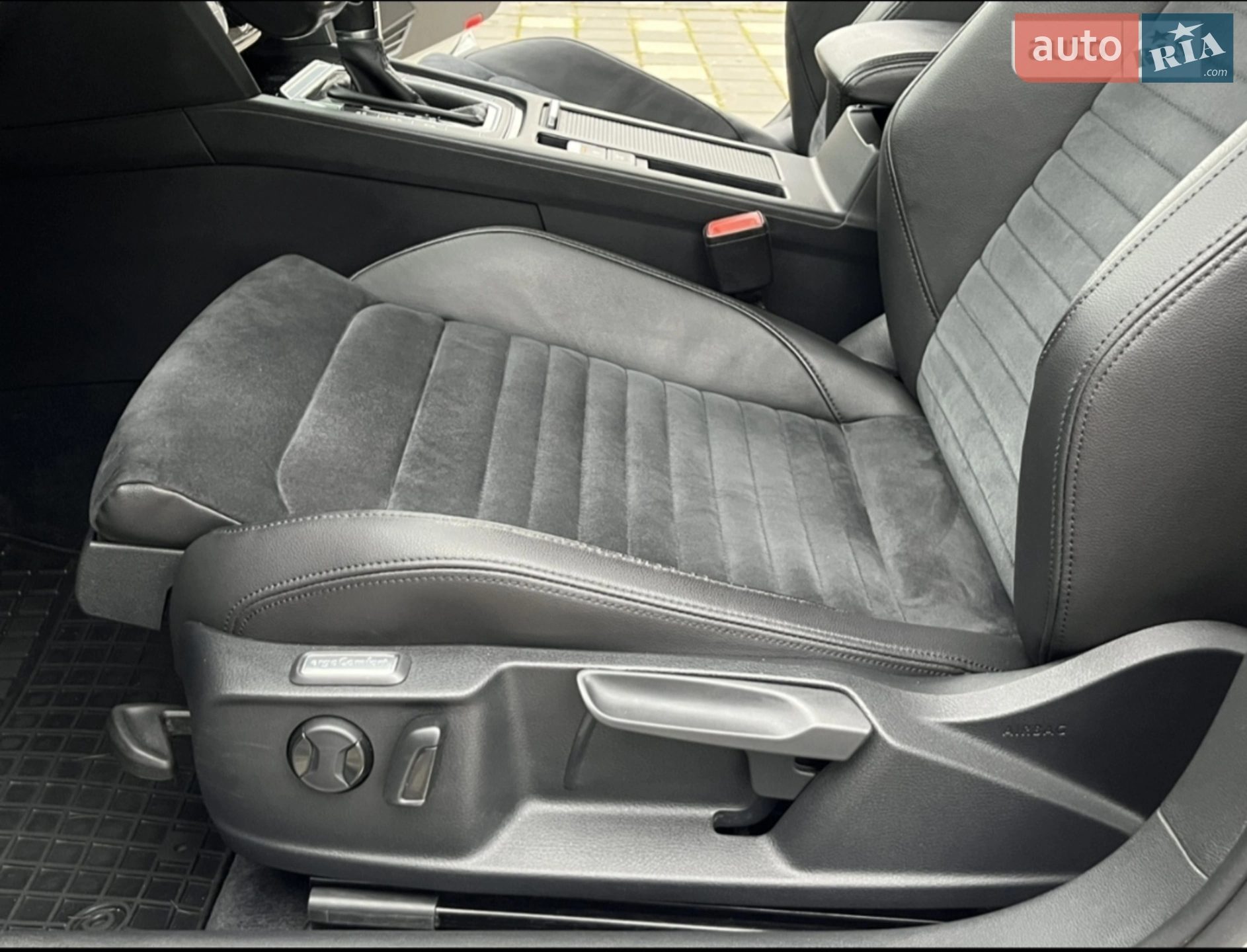 2016 Volkswagen Passat - мініатюра 10