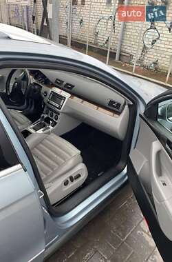 Универсал Volkswagen Passat 2006 в Луцке