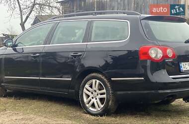 Универсал Volkswagen Passat 2006 в Вараше
