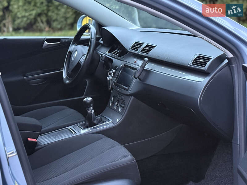 Седан Volkswagen Passat 2008 в Староконстантинове фото 13 Седан Volkswagen Passat 2008 в Староконстантинове