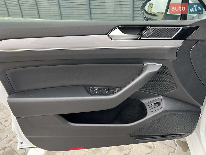 Универсал Volkswagen Passat 2021 в Дубно фото 40 Универсал Volkswagen Passat 2021 в Дубно