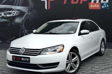 Седан Volkswagen Passat 2014 в Львове