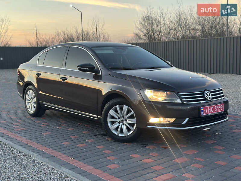 Седан Volkswagen Passat 2011 в Берегово фото 3 Седан Volkswagen Passat 2011 в Берегово