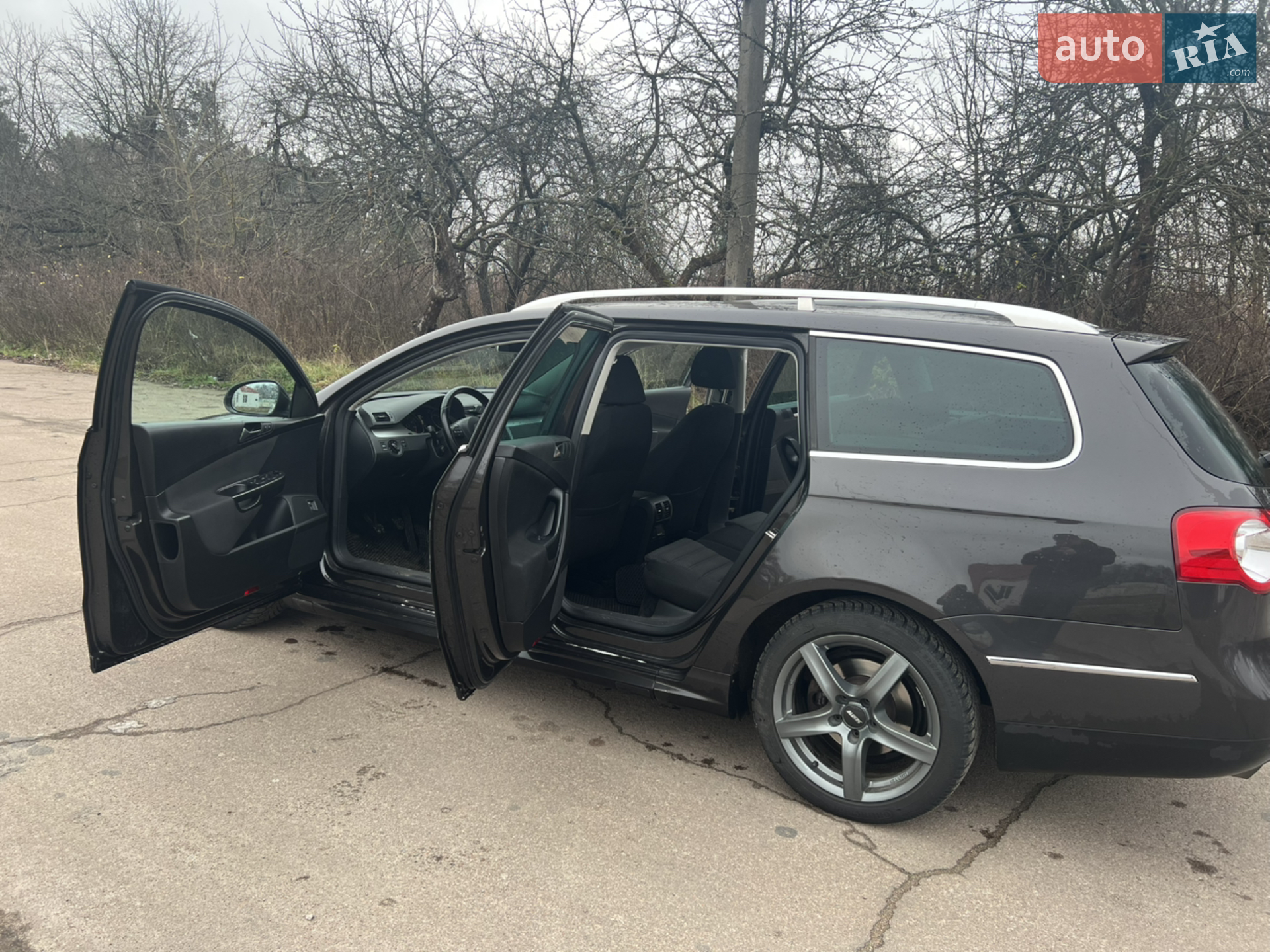 2010 Volkswagen Passat - мініатюра 9