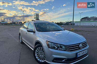 Седан Volkswagen Passat 2016 в Одессе