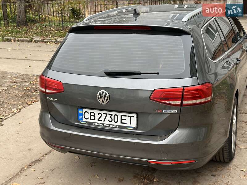 Универсал Volkswagen Passat 2015 в Прилуках