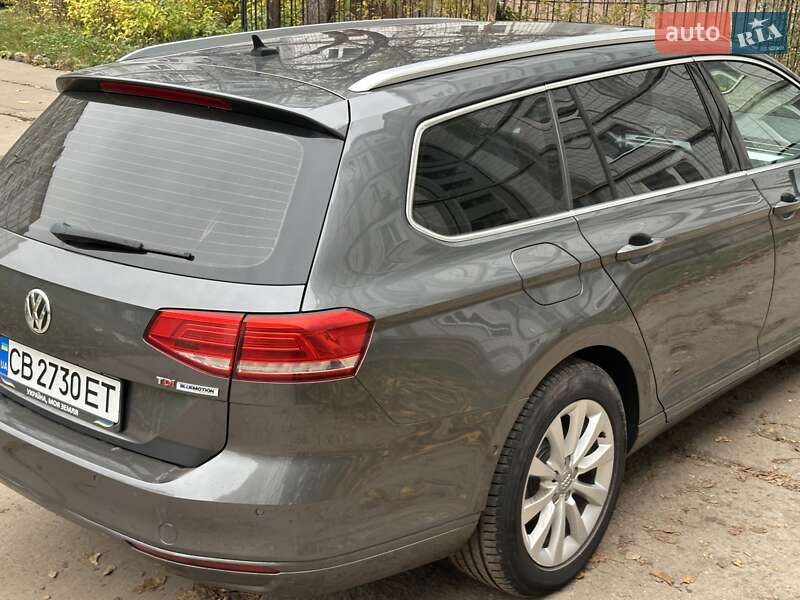 Универсал Volkswagen Passat 2015 в Прилуках