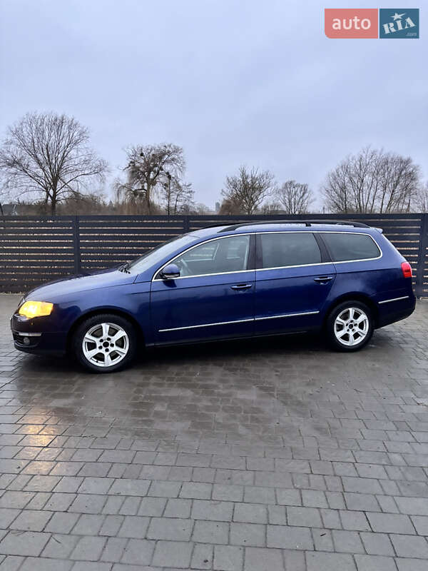 Универсал Volkswagen Passat 2008 в Львове